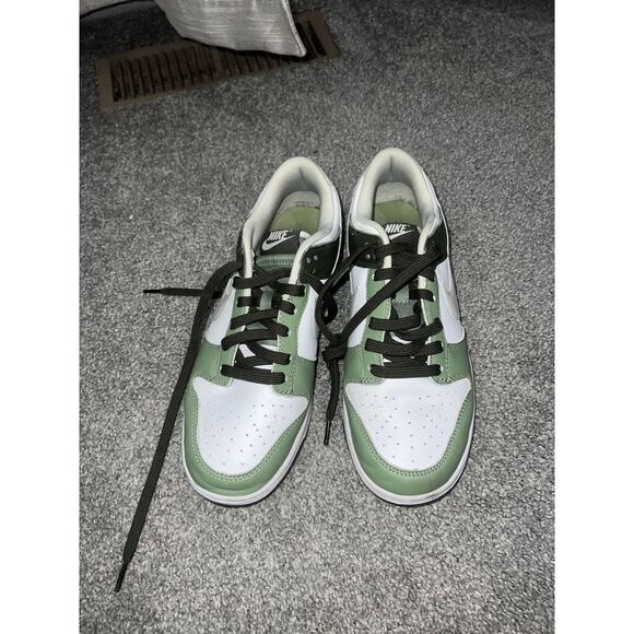 Nike Dunk Low Oil Green Cargo Khaki Size 9 Shoes Retro - Picture 2 of 9